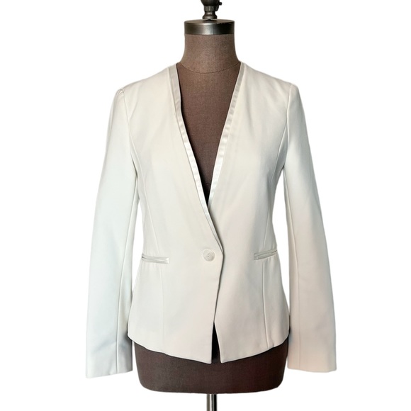 Zara White Satin detailed blazer size small - Picture 1 of 11
